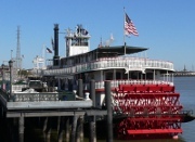 内科入院患者に対するリバロキサバンの静脈血栓塞栓症予防効果は低分子ヘパリンと同等以上―ただし出血リスクは増大